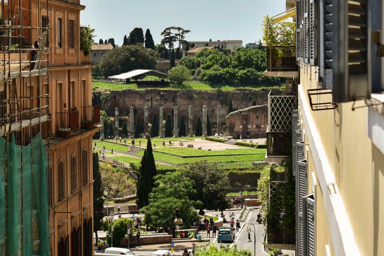Colosseo Flats And Penthouse Рим Екстер'єр фото